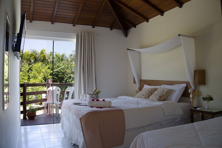 Dreifachsuite mit Balkon - 01