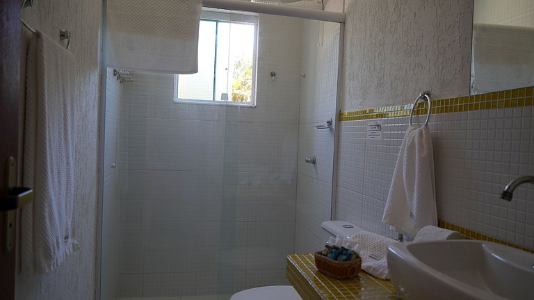 Suite triplo com sacada - 03