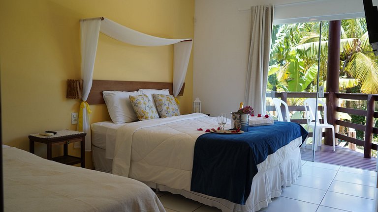 Suite triple con balcón - 03