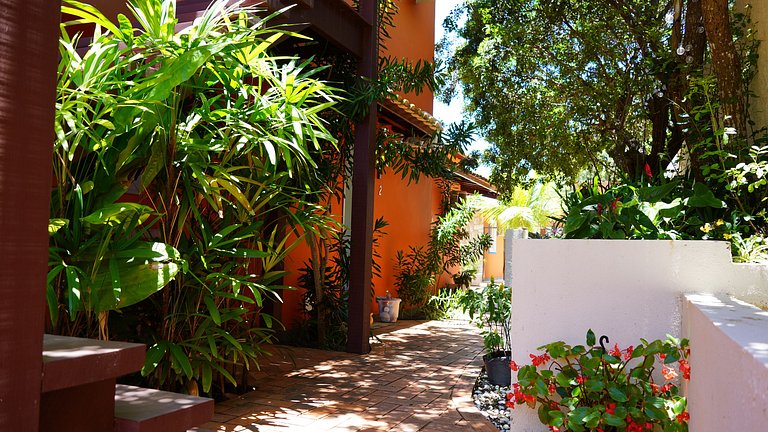 Suite triplo com sacada - 01